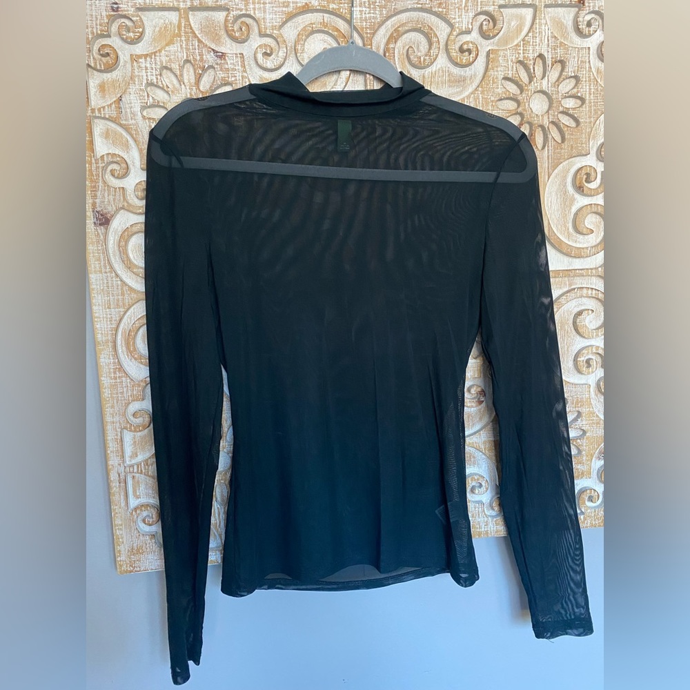 Black mesh layering top